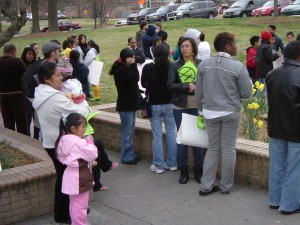 20110315-PartMtgGather